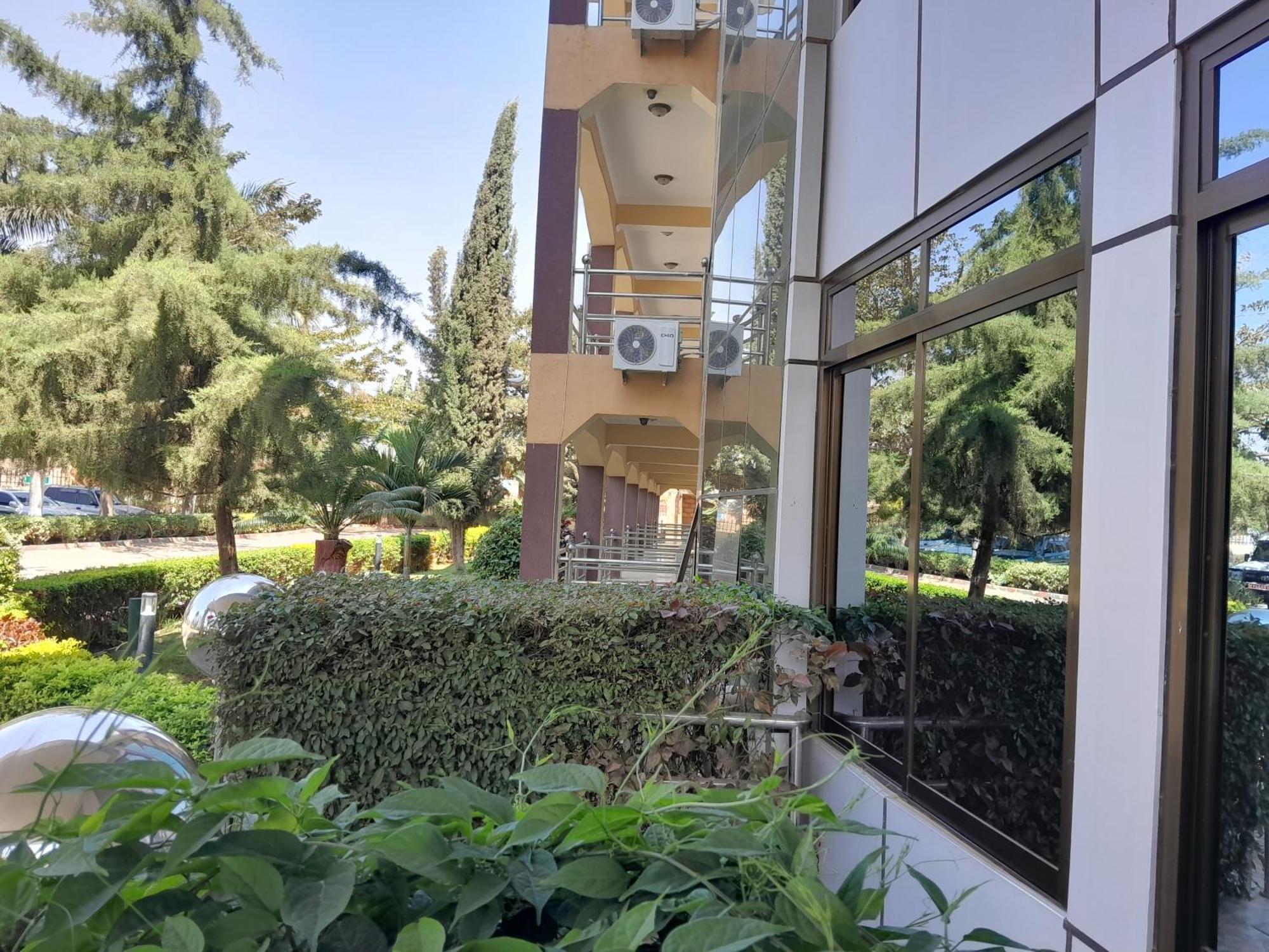 Morena Dodoma Hotel & Apartment Exterior foto